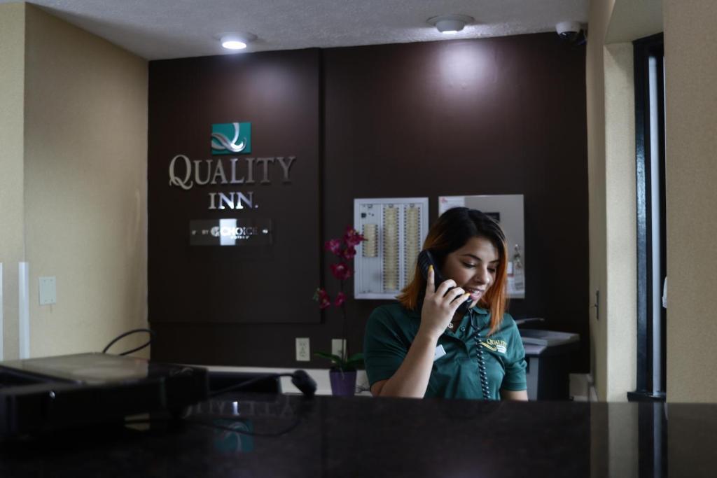 Quality Inn Columbus-East Luaran gambar