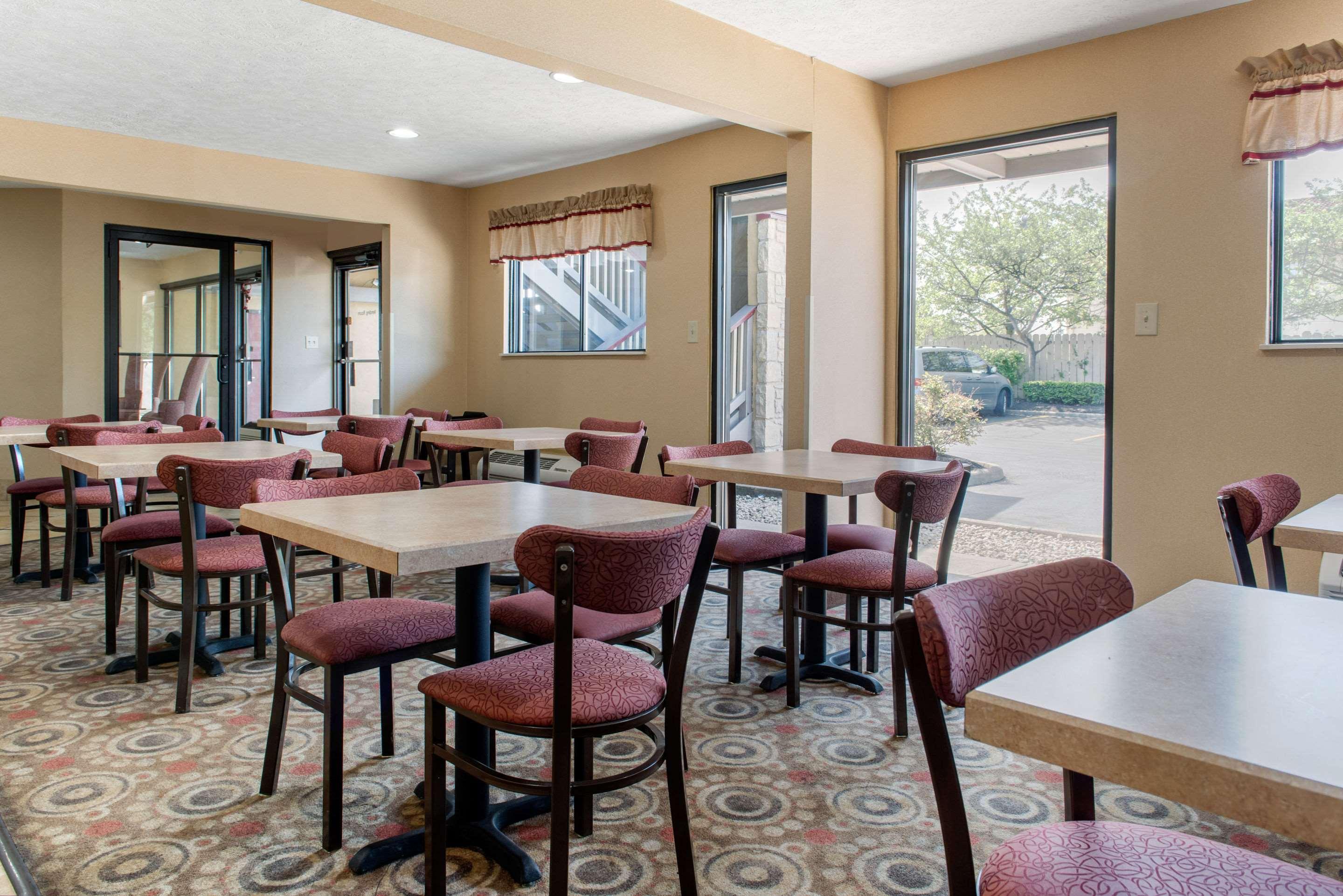 Quality Inn Columbus-East Luaran gambar